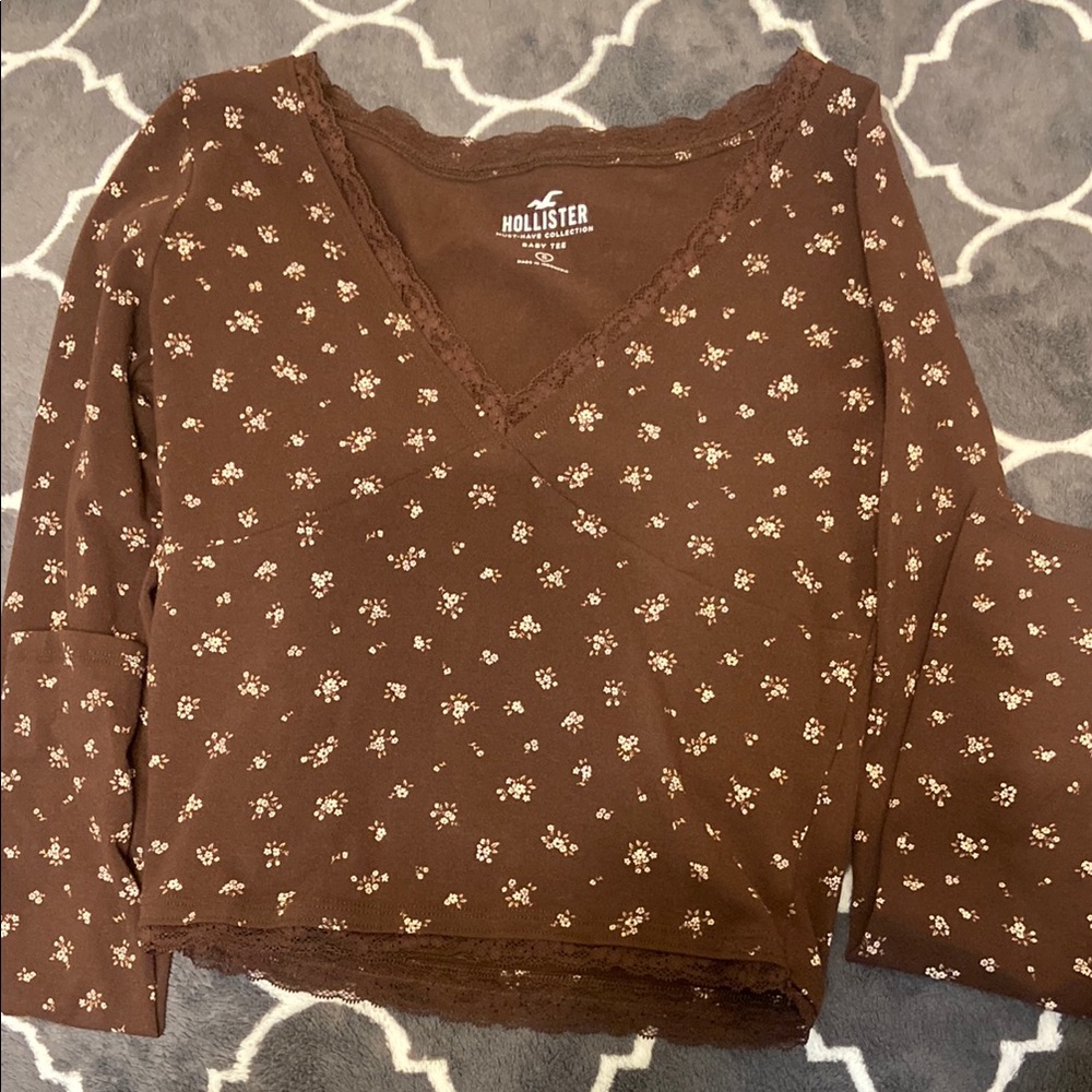 Hollister Brown Floral Long Sleeve Top